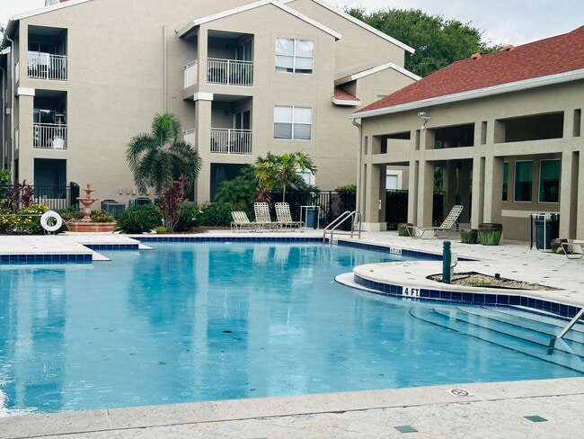 Building Photo - 1760 Palm Cove Blvd