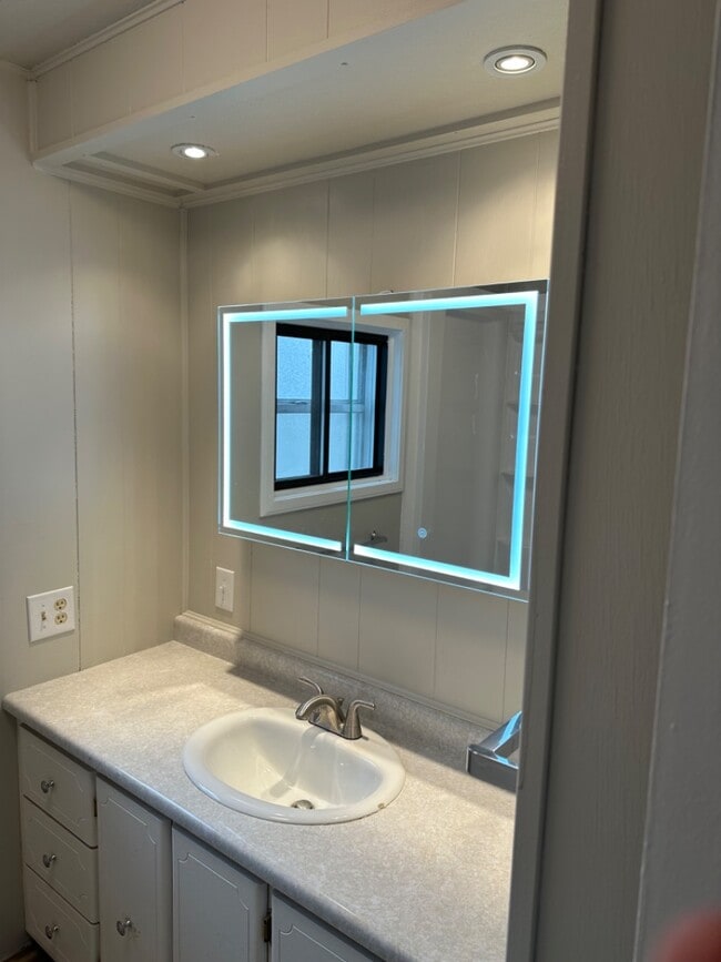 Building Photo - 9333 US-212
