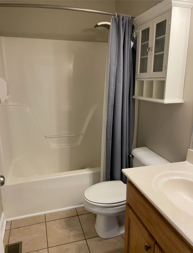 Building Photo - 1008 Corlew Ln