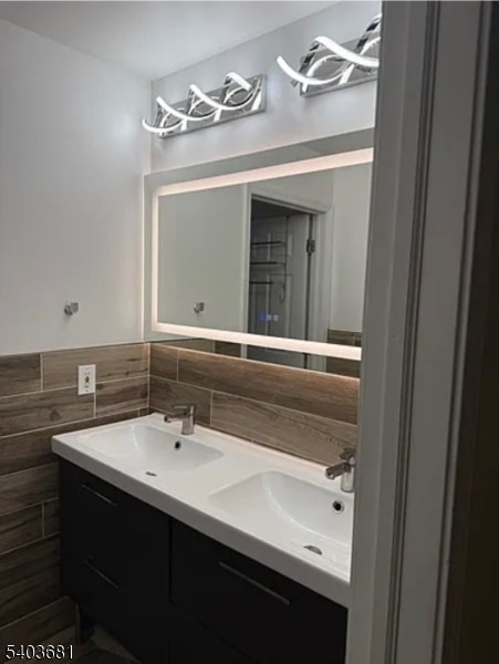 Building Photo - 6 Carmella Ct