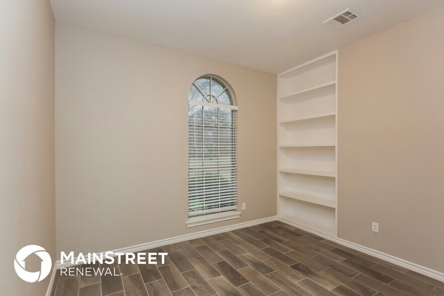 Building Photo - 1543 Bramble Creek Cir
