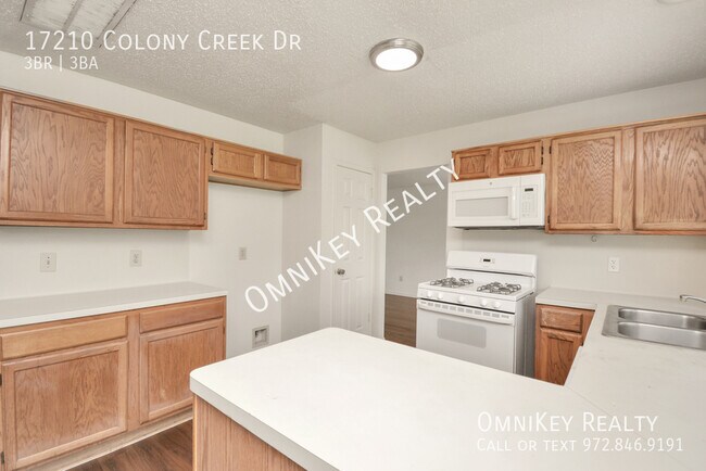 Building Photo - 17210 Colony Creek Dr