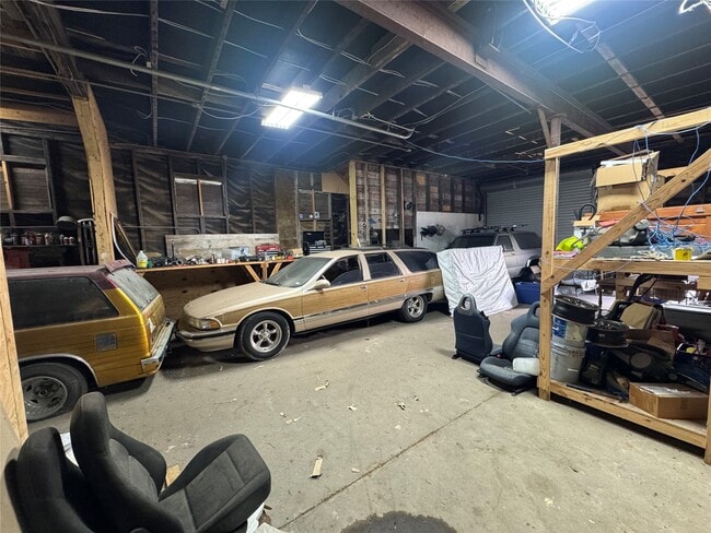 Building Photo - 1823 Market St