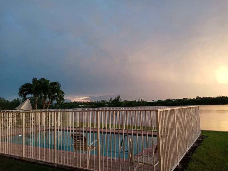 Building Photo - 4401 Crystal Lake Dr