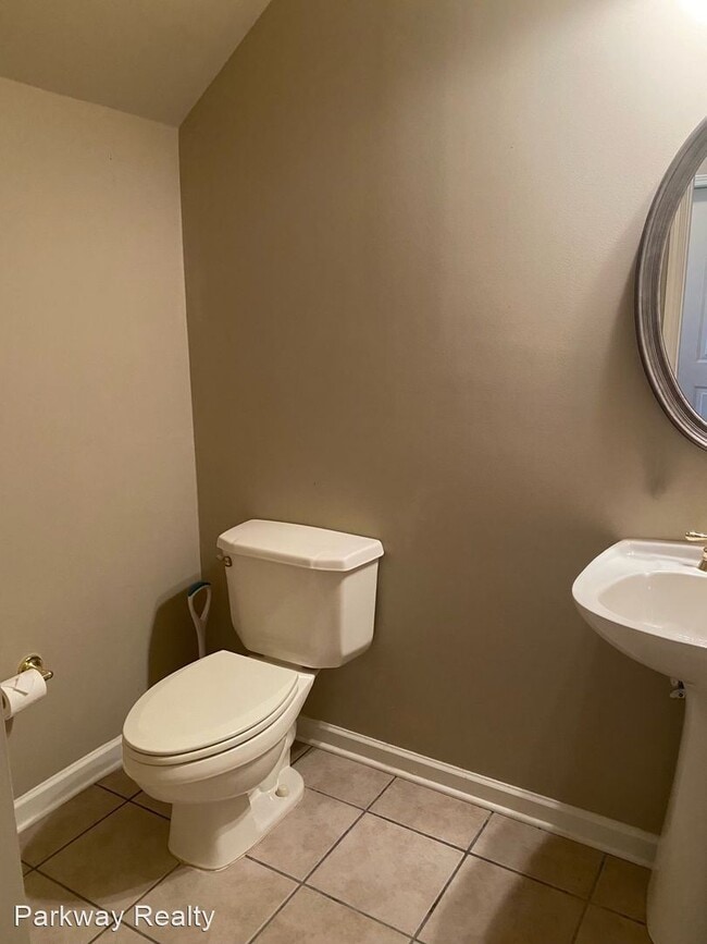 Building Photo - 3 br, 2.5 bath House - 2526 Acton Park Lane