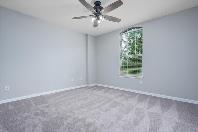 Building Photo - 22121 Rose Grass Ln