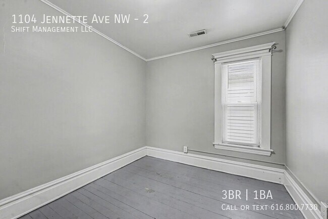 Building Photo - 1104 Jennette Ave NW