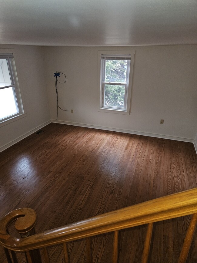 Building Photo - 513 E Baltimore St