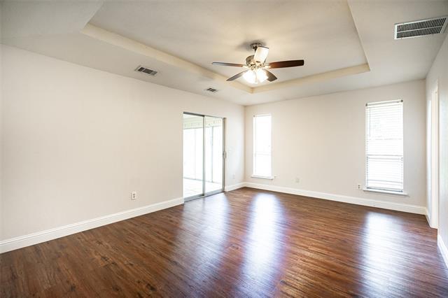 Building Photo - 2813 Glen Forest Ln