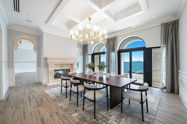 Building Photo - 1331 Bay Terrace