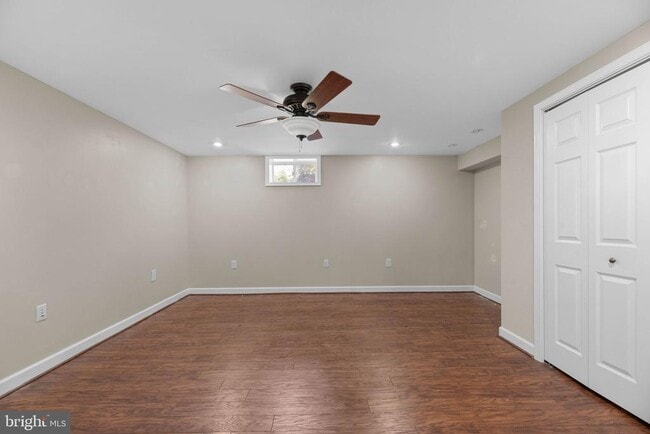 Building Photo - 6505 Panorama Dr