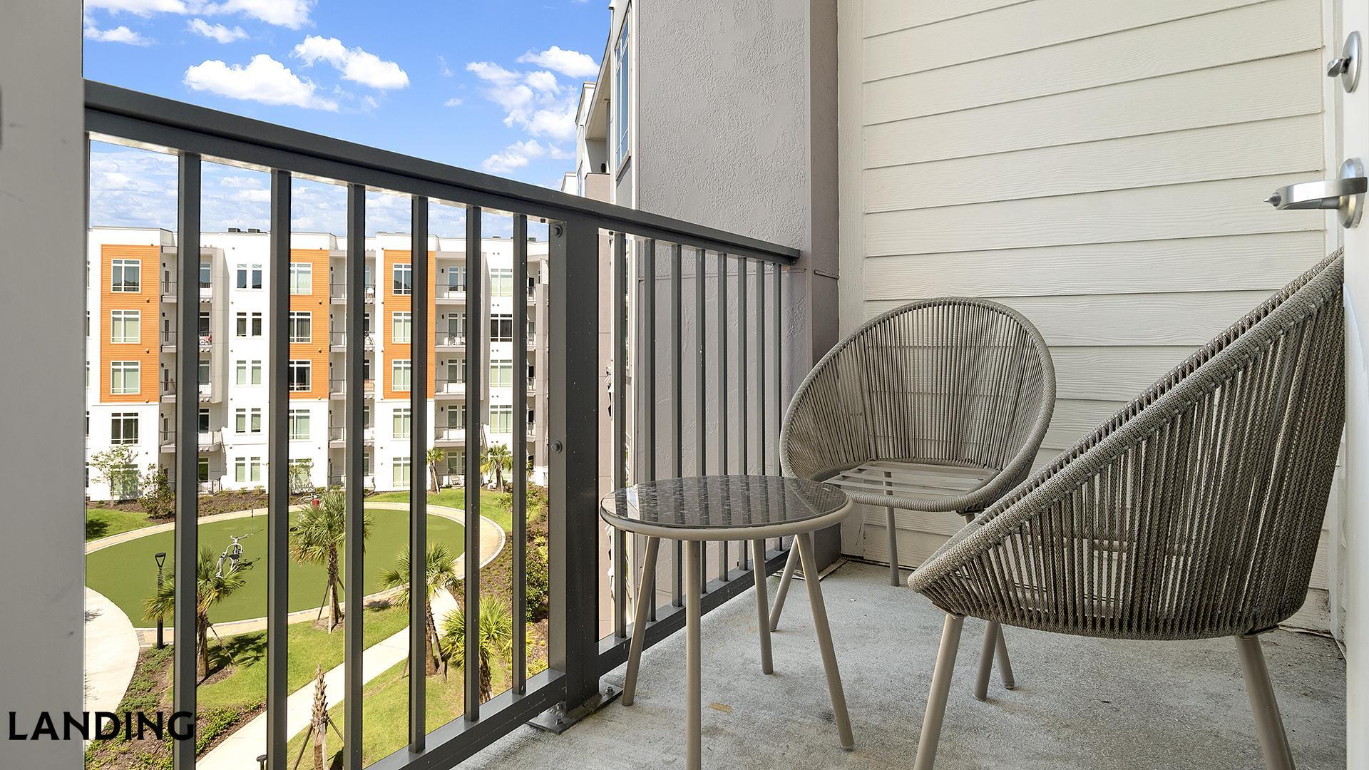 Building Photo - 5256 International Dr