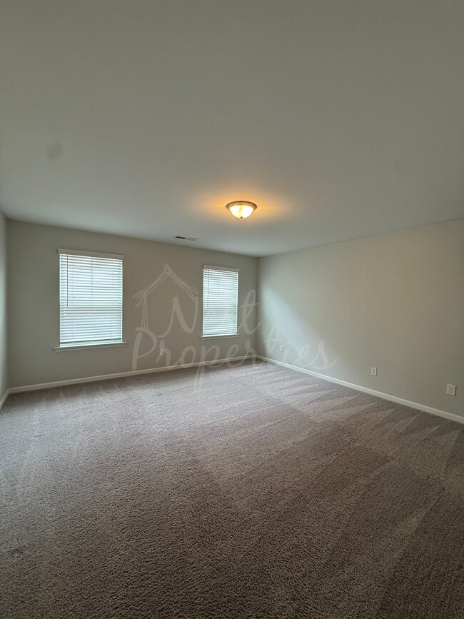 Building Photo - 143 Brockway Dr