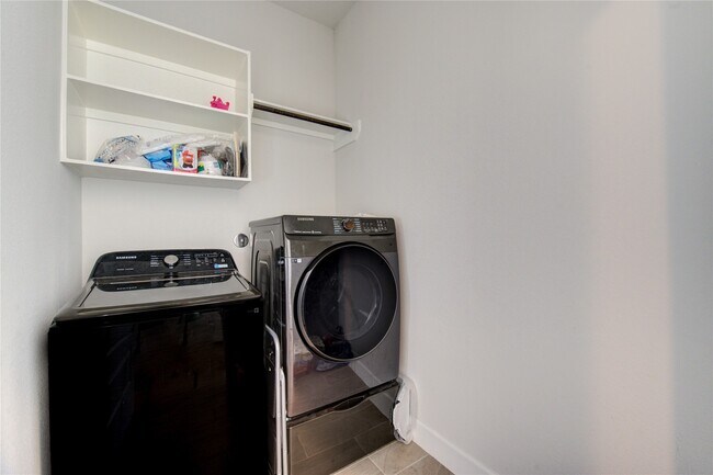 Building Photo - 13030 Sheildaig St