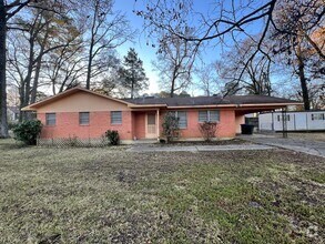 Building Photo - SINGLE FAMILY BRICK HOME IN NORTH HIGHLAND