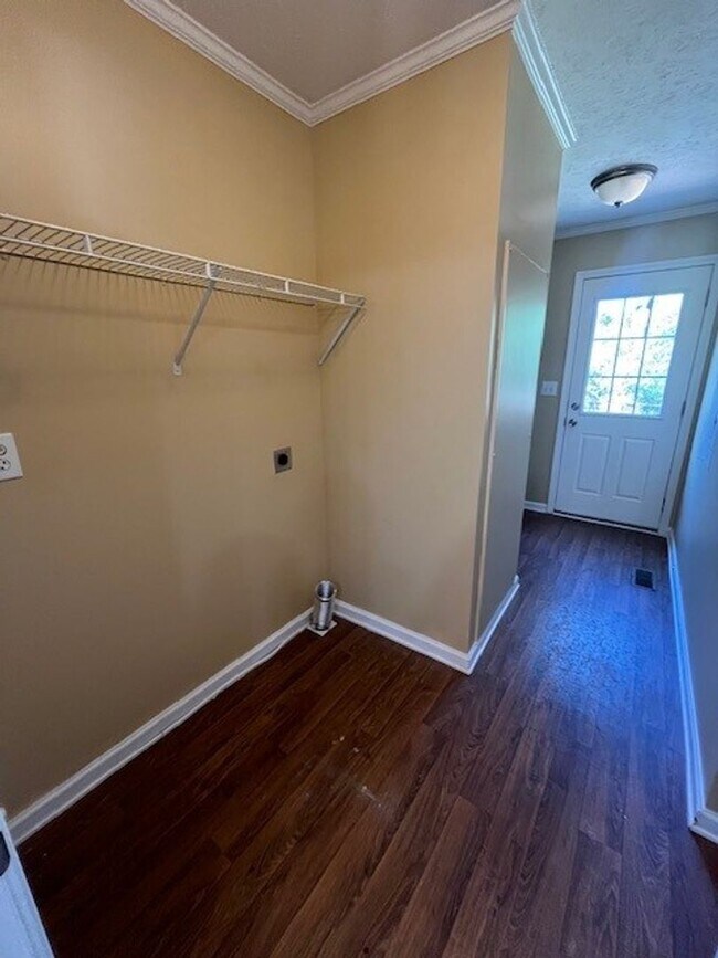 Building Photo - Spacious 3 bedroom 2 bath home in Leland
