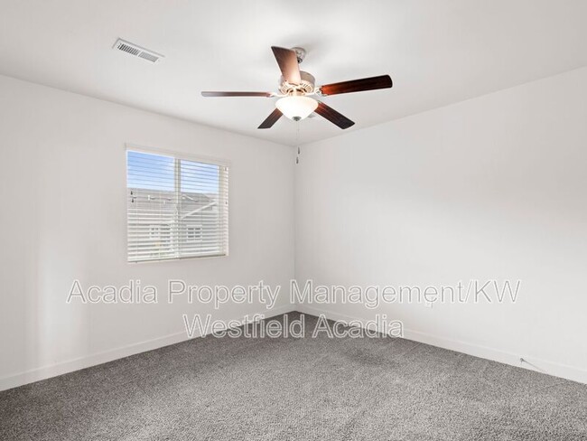 Building Photo - 14893 S Tumble Rock Way