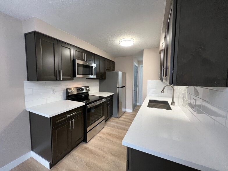 Building Photo - Cedar Heights Apartments