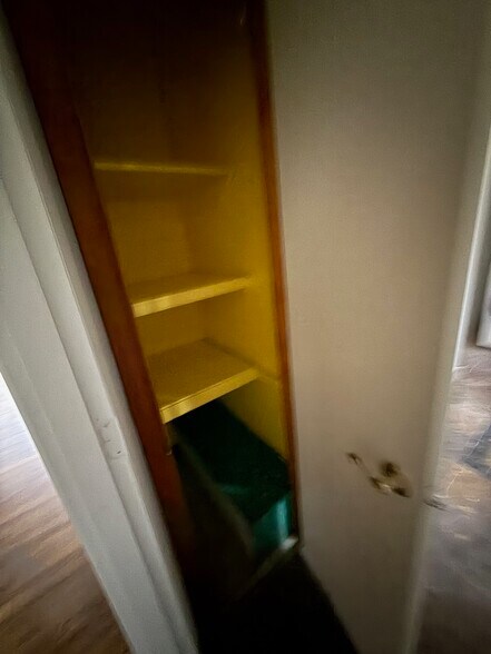 Mud room closet - 4387 NY-32