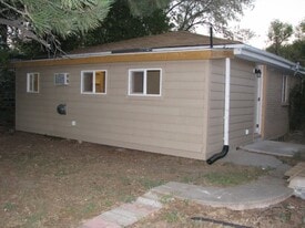 Building Photo - 4105 W 75th Ave