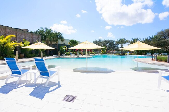 Building Photo - 466 Captiva Dr