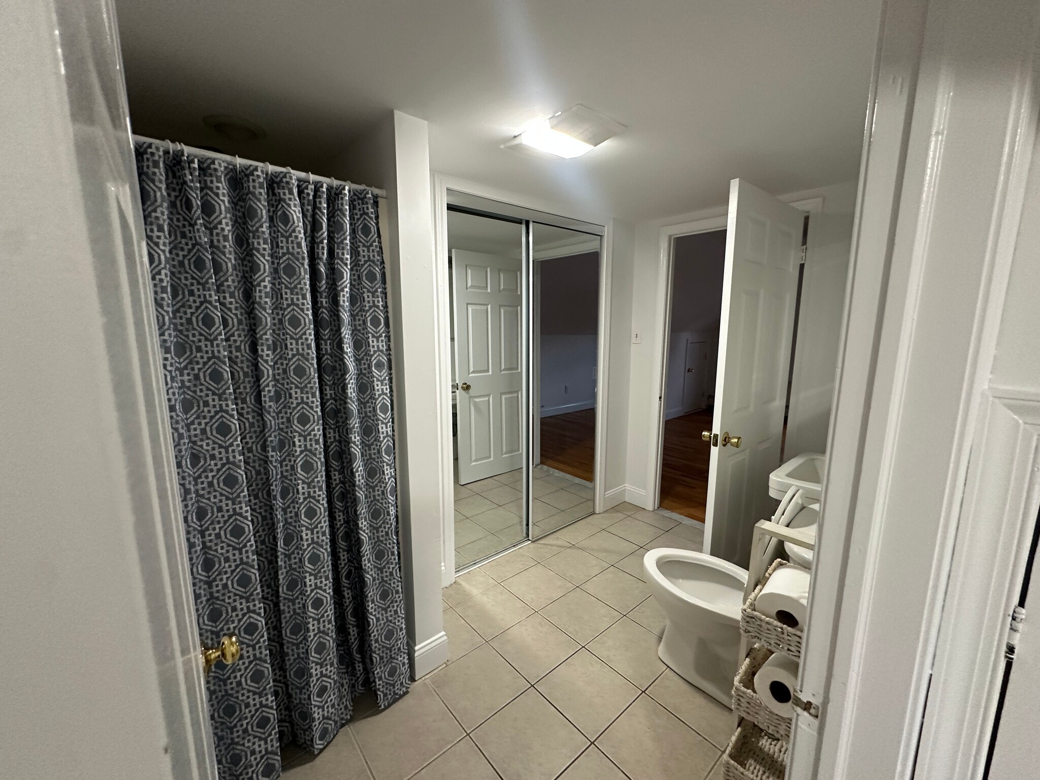 3rd floor full bathroom / closet - 120 Cleveland Ave