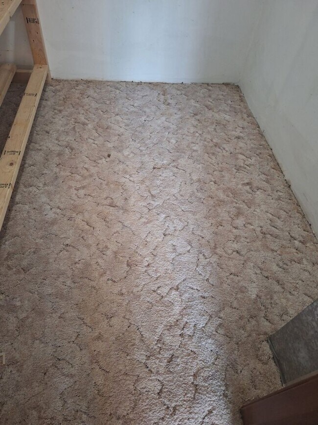 Building Photo - Basement Rancher located in Farragut