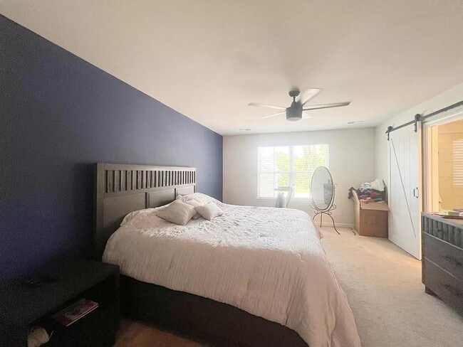 Building Photo - 100 Lilywood Ct