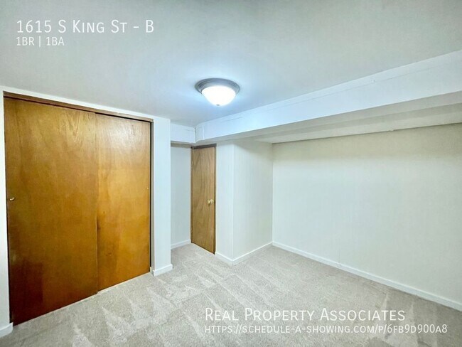 Building Photo - 1615 S King St