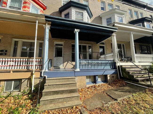 Primary Photo - 3007 N Calvert St