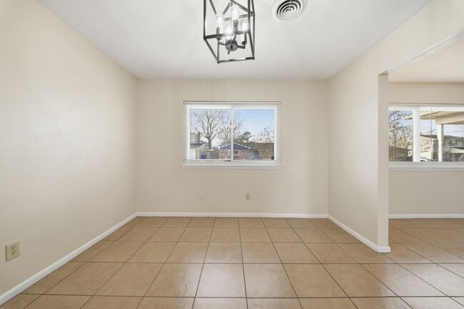 Building Photo - MODERN, meticulously maintained 4 bedroom/2 Bath Ranch - INCLUDES LANDSCAPING!