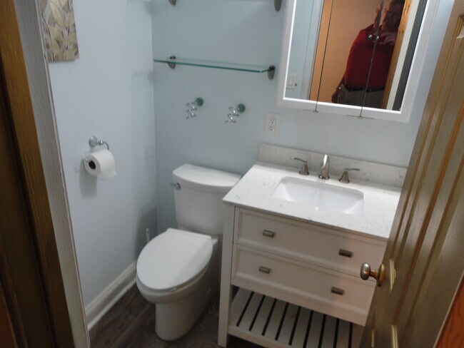 Building Photo - Owner lookin for a 7 month Lease only