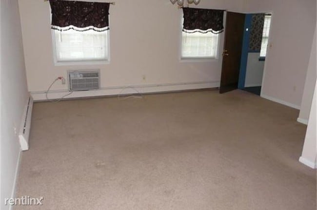 Building Photo - 4701 Pennell Rd