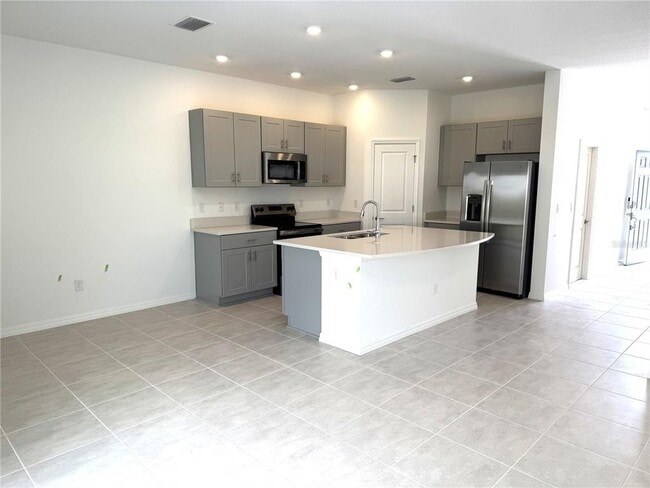 Building Photo - 16521 Bergamo Pl