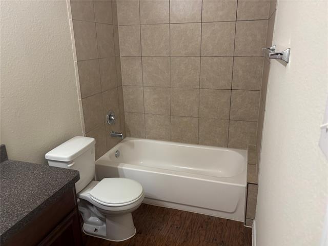 Building Photo - 5420 Del Rey Dr