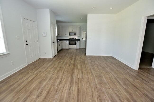 Building Photo - 512 Amerson Ct