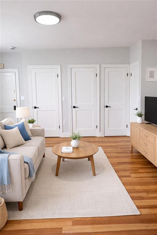 Building Photo - 308 State St