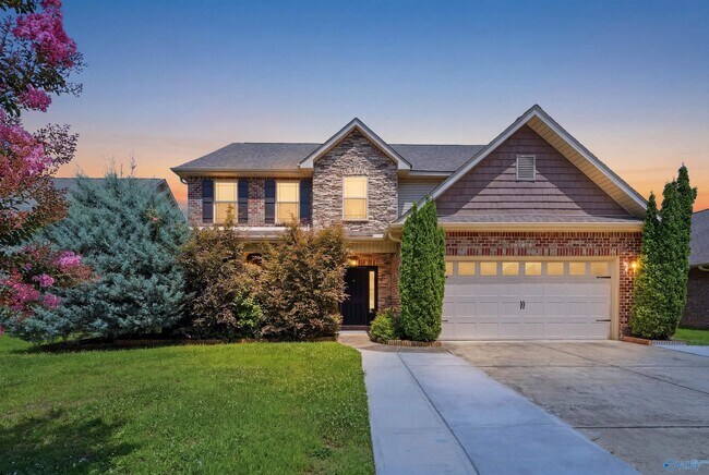 Building Photo - 3011 Magnolia Leaf Cir SE