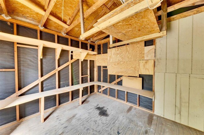 Building Photo - 6807 Trendal Ln