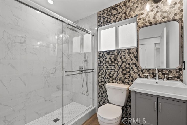 Building Photo - 12869 Norris Ave