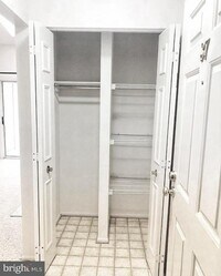 Building Photo - 7759 New Providence Dr