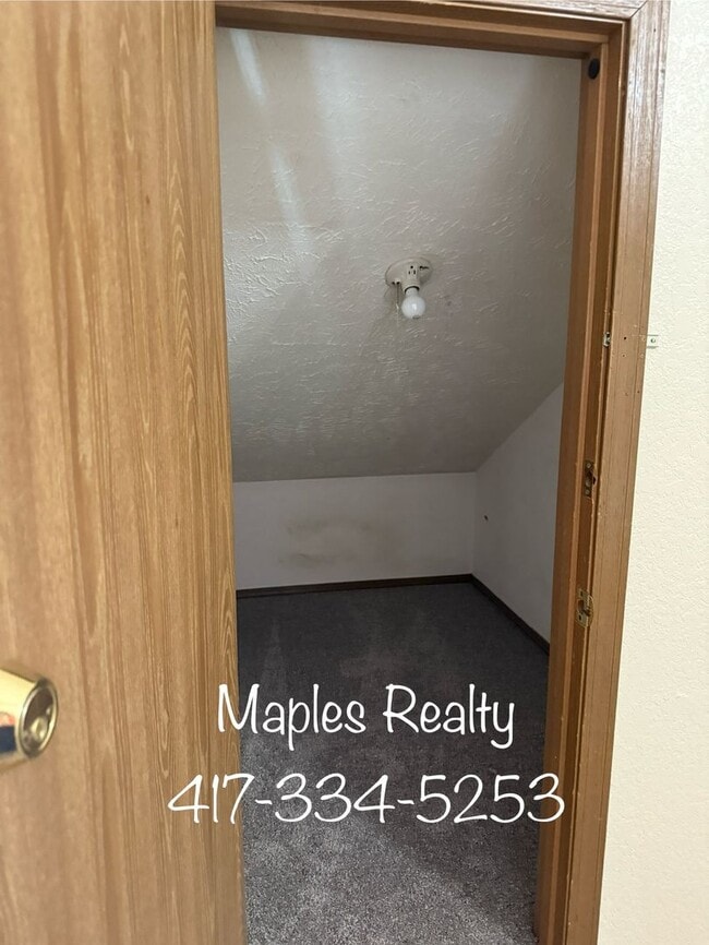 Building Photo - 2 bed/2 bath loft style BRANSON condo @ Fa...