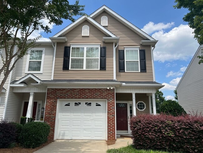 Primary Photo - Gorgeous 3/2.5 End Unit Condo in Simpsonvi...