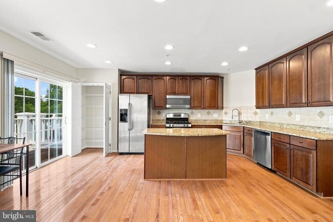 Building Photo - 4523 Whittemore Pl