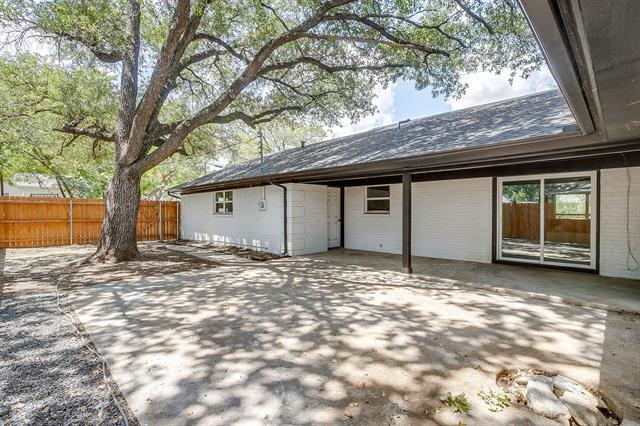 Building Photo - 2536 Daisy Ln