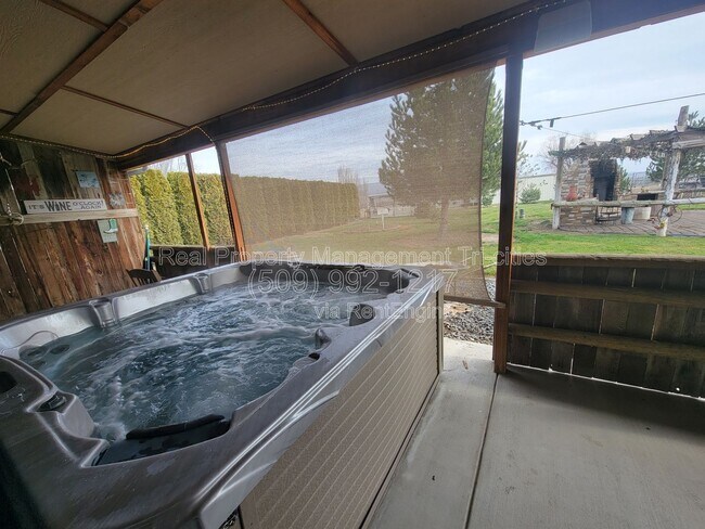 Building Photo - 52203 N Sr 225 Hwy