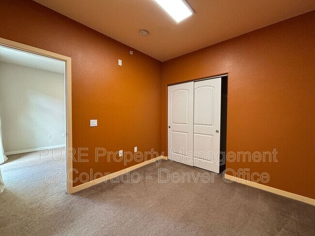 Building Photo - 13456 Via Varra