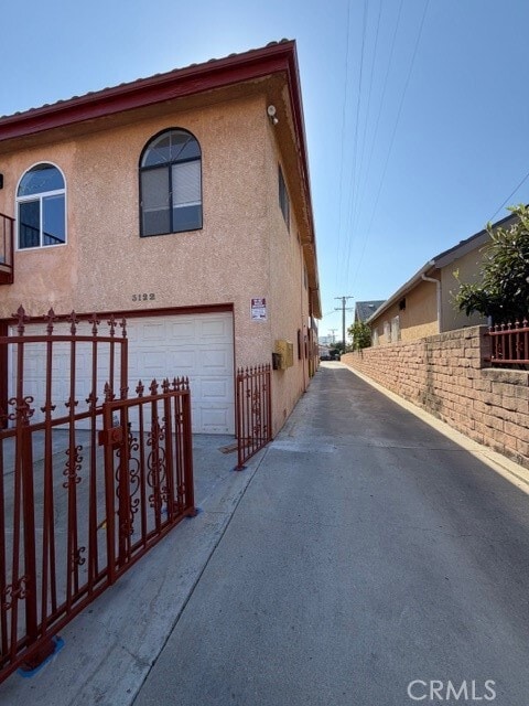 Building Photo - 3122 Baldwin St