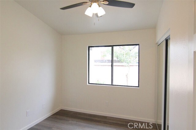 Building Photo - 9505 Arlington Ave