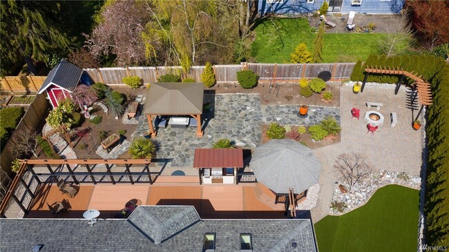 Aerial view of backyard - 15542 SE 10th St